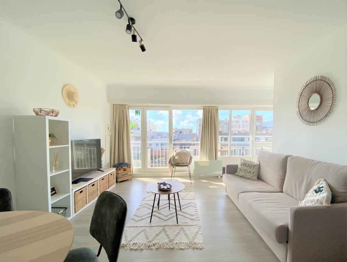 O'Stay Appartement Oostende Met Parking 50M Van Zeedijk Esterno foto