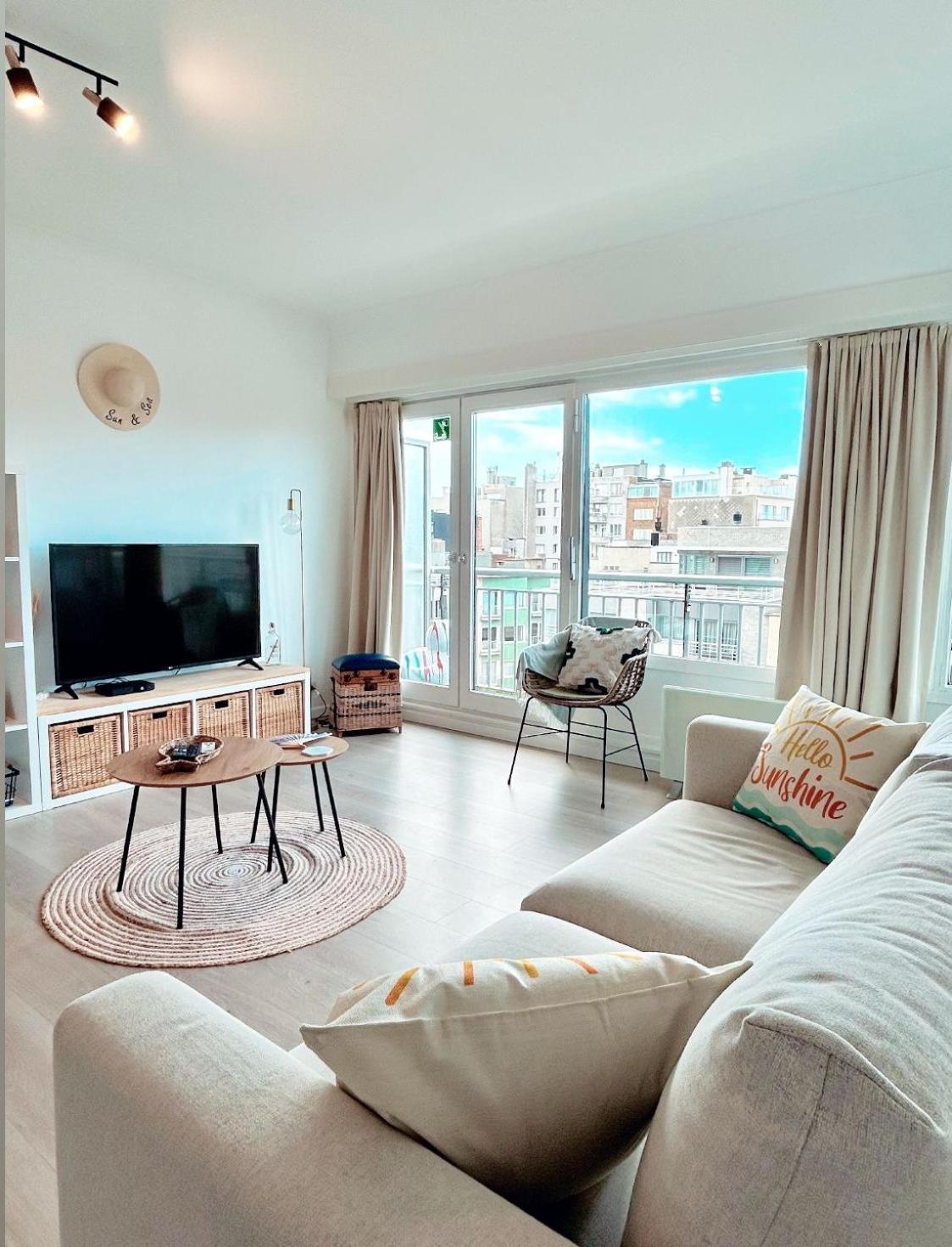 O'Stay Appartement Oostende Met Parking 50M Van Zeedijk Esterno foto